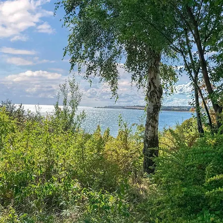 2 Bedroom Gorgeous In Сasa de vacaciones