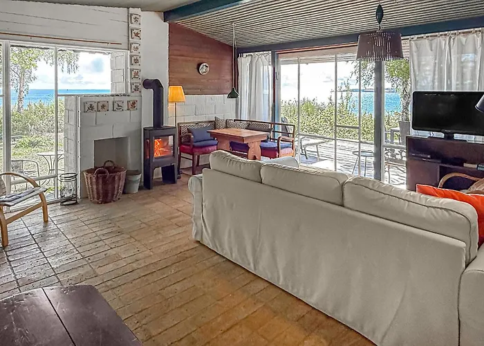 2 Bedroom Gorgeous In *