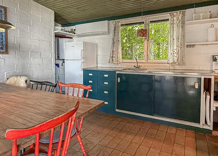 2 Bedroom Gorgeous In * Knebel