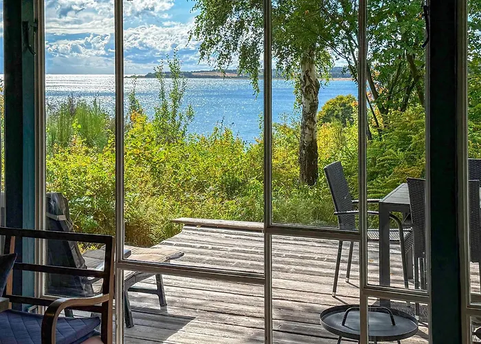 Сasa de vacaciones 2 Bedroom Gorgeous In *